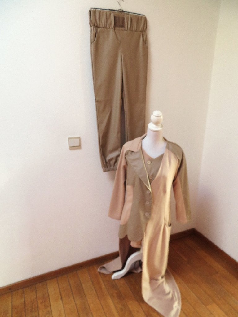 H26 MISS CITY OFFICIAL nieuw 3-delig kostuum beige M 38/40, Maat 38/40 (M), Kostuum of Pak, Beige, Nieuw