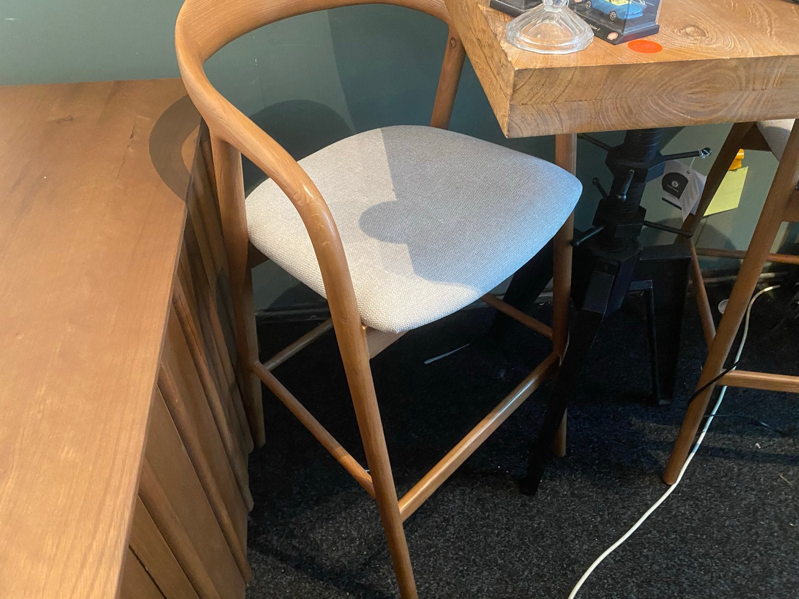 2 Barkrukken Japandi Stijl Massief Essen Zithoogte 80cm, Ophalen, Nieuw, Hout, 2 krukken