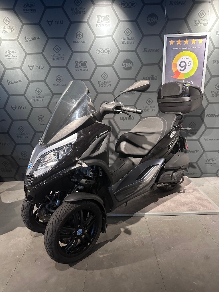 PIAGGIO MP3 300 2021 14.924KM, Scooter, Bedrijf, ABS, Minimaal motorrijbewijs A2