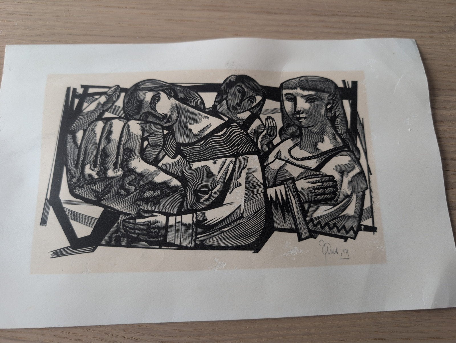 Houtsnede van drie figuren, gesigneerd 'Ries, 73', Dagelijks leven, 1950 - 1999, Ophalen of Verzenden, Houtsnede
