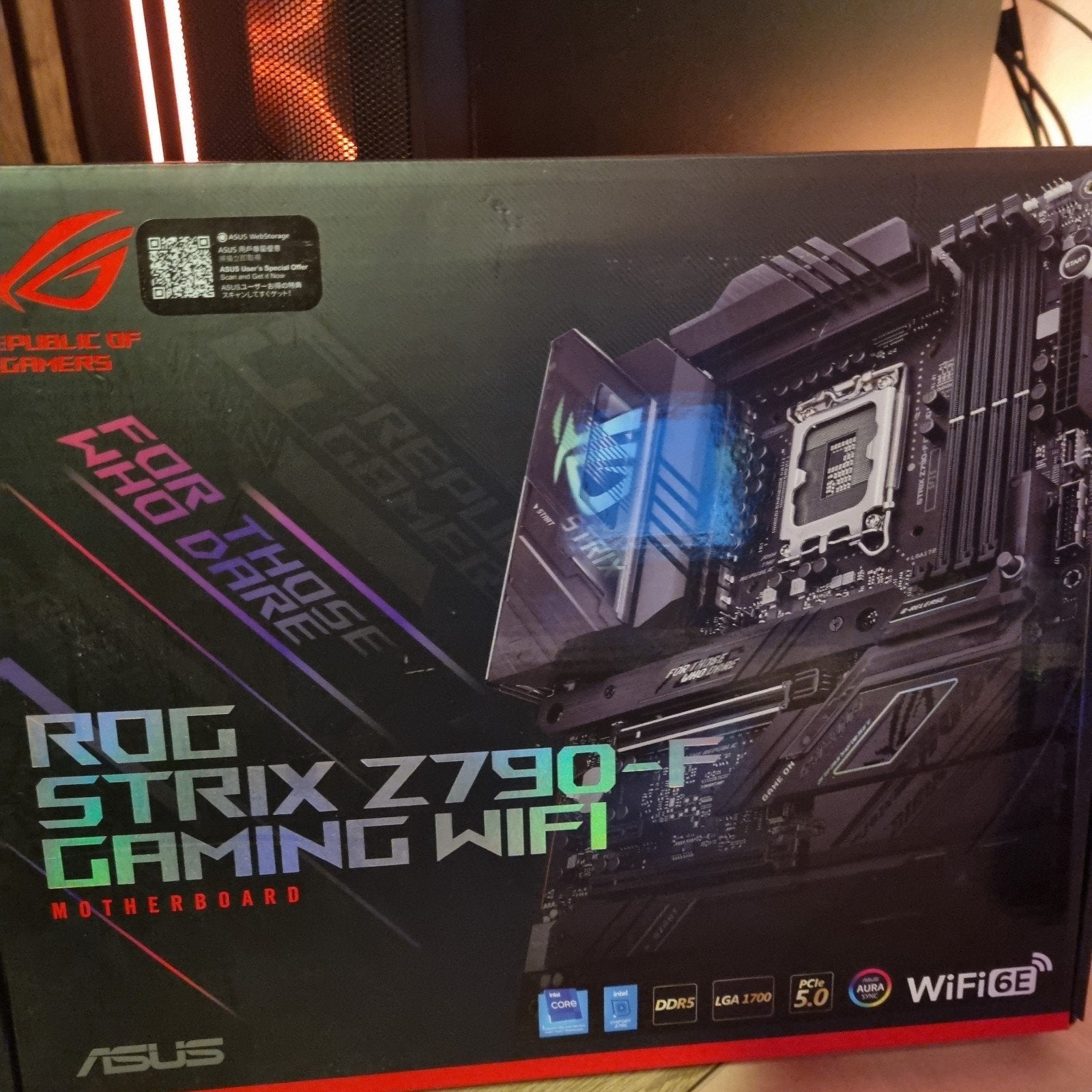 Rog strix Z790-F gaming wifi, LGA 1700, Gebruikt, Ophalen of Verzenden, ATX