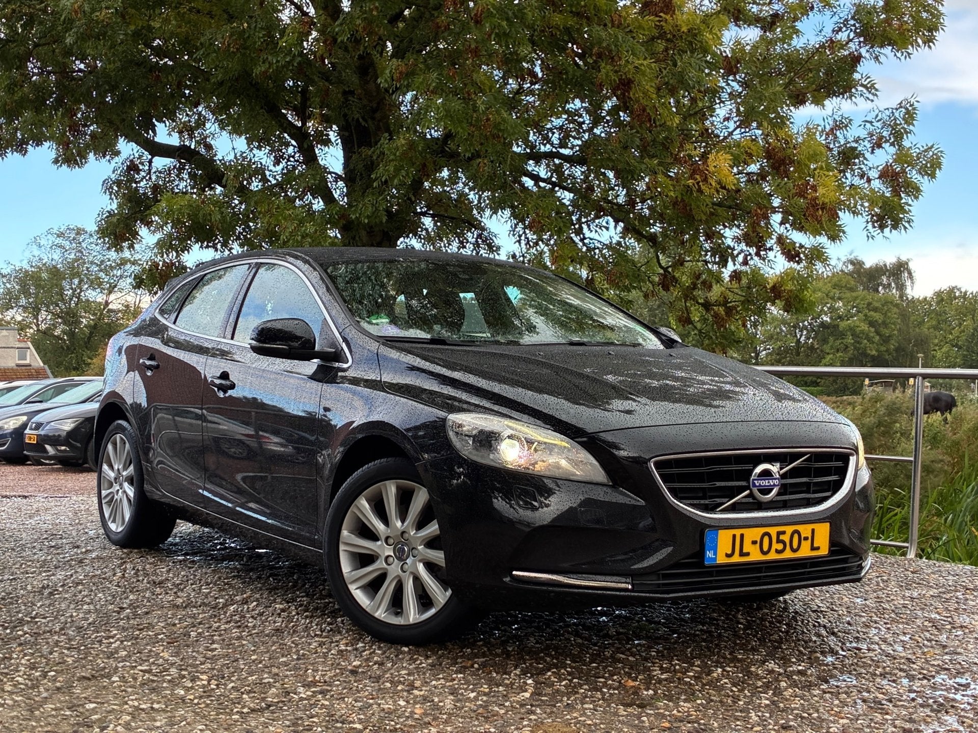 Volvo V40 2.0 T3 | Xenon + Clima + Navi nu €8.975,-!, Auto's, Volvo, Voorwielaandrijving, Stof, Gebruikt, 4 cilinders