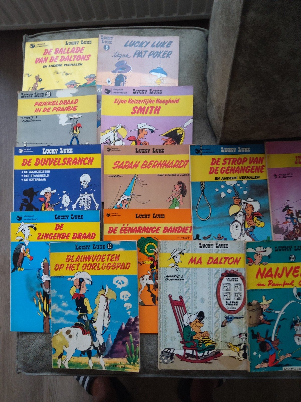 Lucky Luke:  13x voor 7  euro  AFHALEN, Boeken, Stripboeken, Eén stripboek, Ophalen of Verzenden, Gelezen