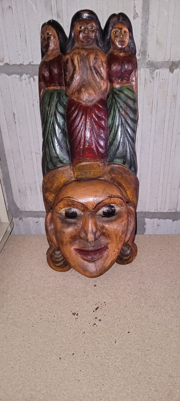 Houten masker uit Sri Lanka., Ophalen of Verzenden