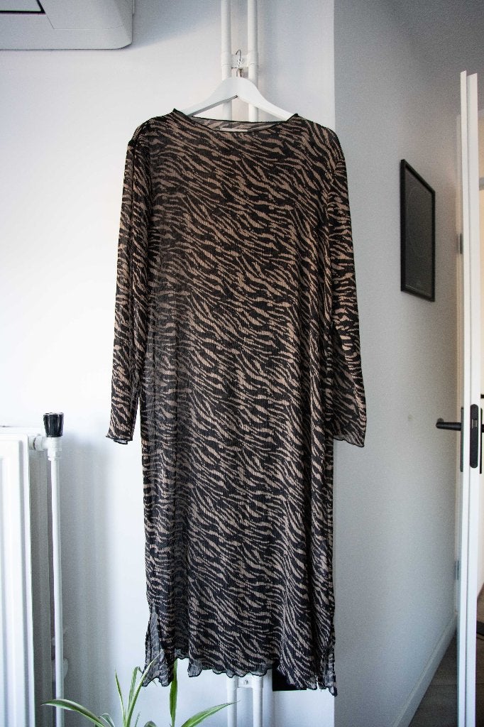 Midi jurk zebrapatroon Freequent maat XL, Kleding | Dames, Freequent, Zwart, Maat 46/48 (XL) of groter, Ophalen of Verzenden