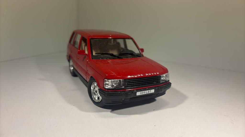 Range rover 2001 Bburago 1.26, Ophalen of Verzenden, Bburago, A, A