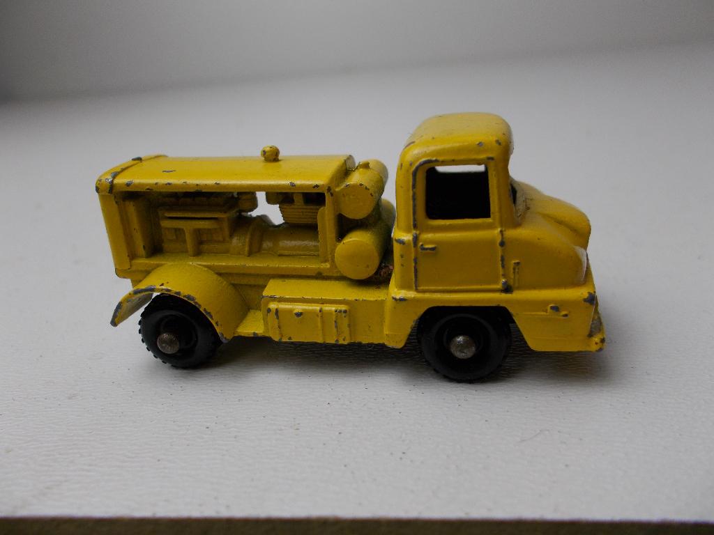 1959 Matchbox Series Lesney Nr.28B THAMES TRADER COMPRESSOR.