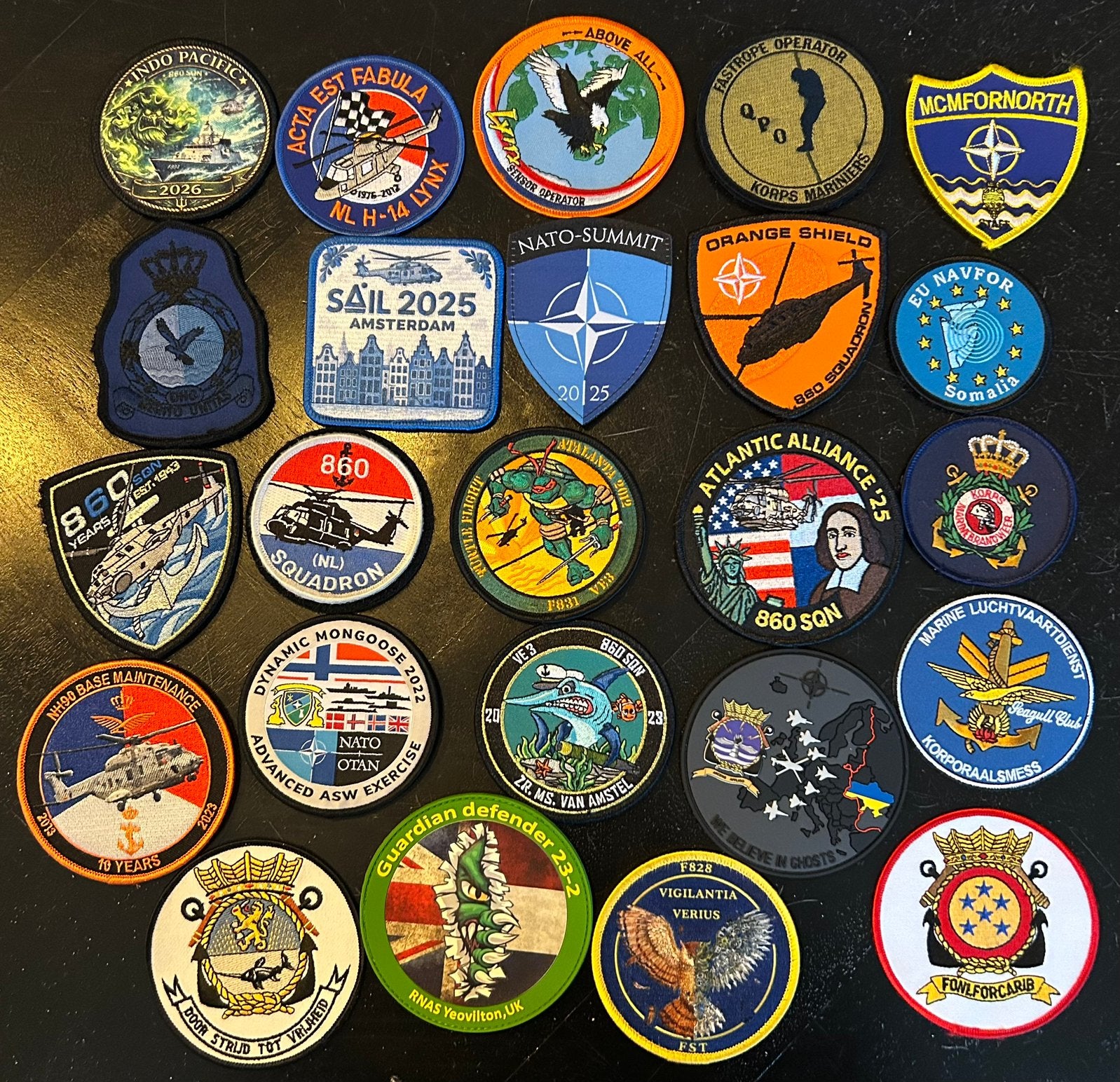 Te ruil patches Koninklijke Marine Hr Ms/Zr Ms en MLD, Verzamelen, Ophalen of Verzenden, Marine, Embleem of Badge