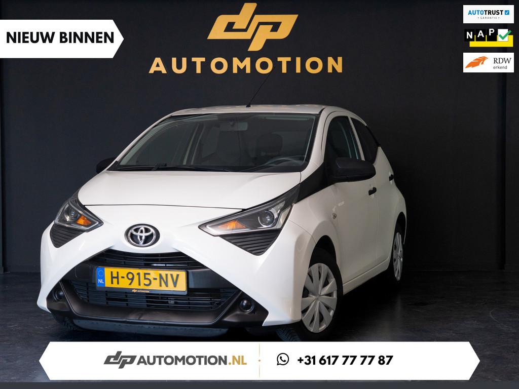 Toyota Aygo 1.0 VVT-i x-fun | 1e Eigenaar | NAP, Auto's, Voorwielaandrijving, Stof, Gebruikt, 4 stoelen