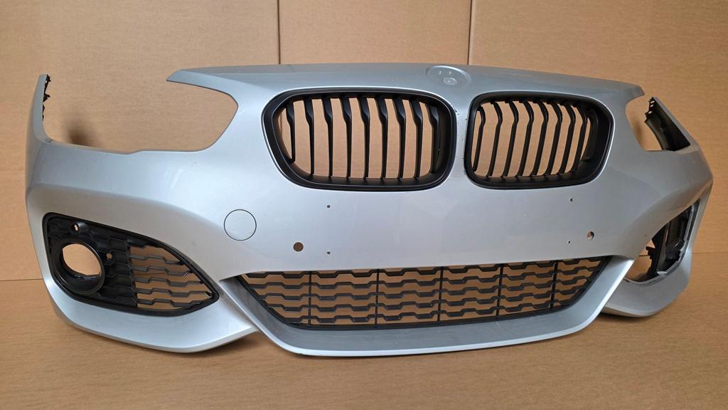 Voorbumper BMW 1 Serie F20 F21 LCI M Pakket 51118060283 PDC, Gebruikt, -, Voor, Ophalen of Verzenden