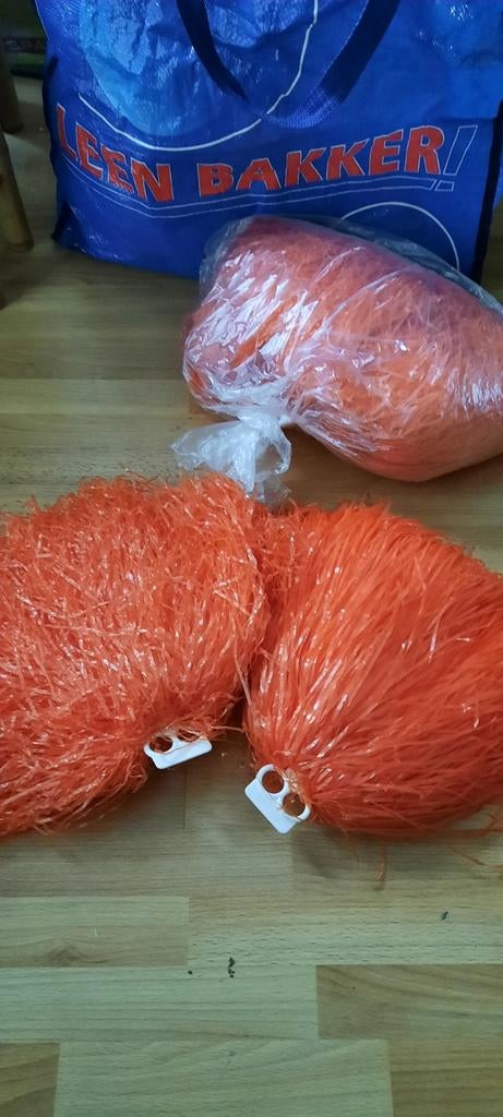 2 sets oranje pompons voor cheerleading of feestjes, Ophalen of Verzenden, Gebruikt