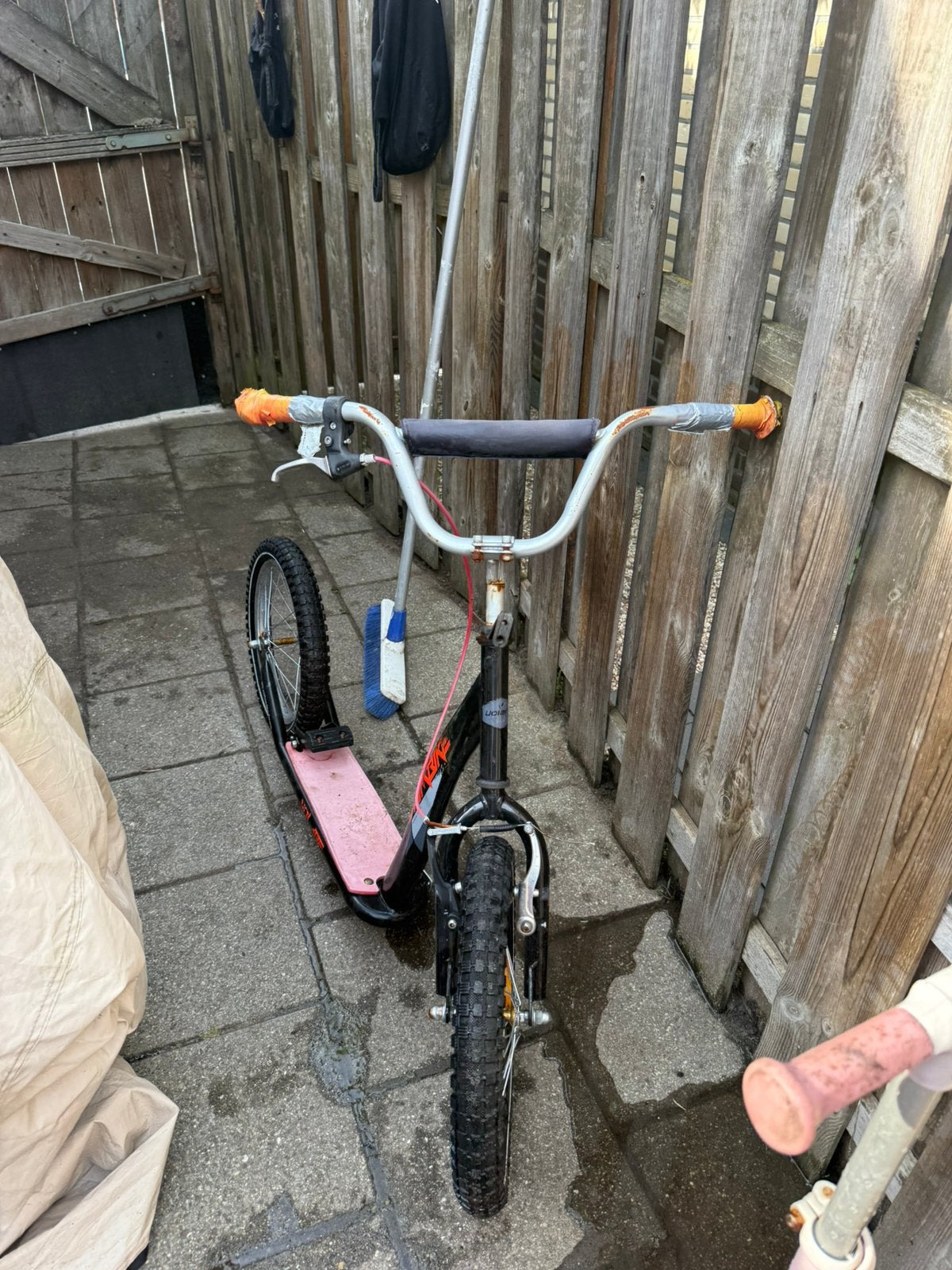 Step, Ophalen, Zo goed als nieuw, Staal, Minder dan 16 inch