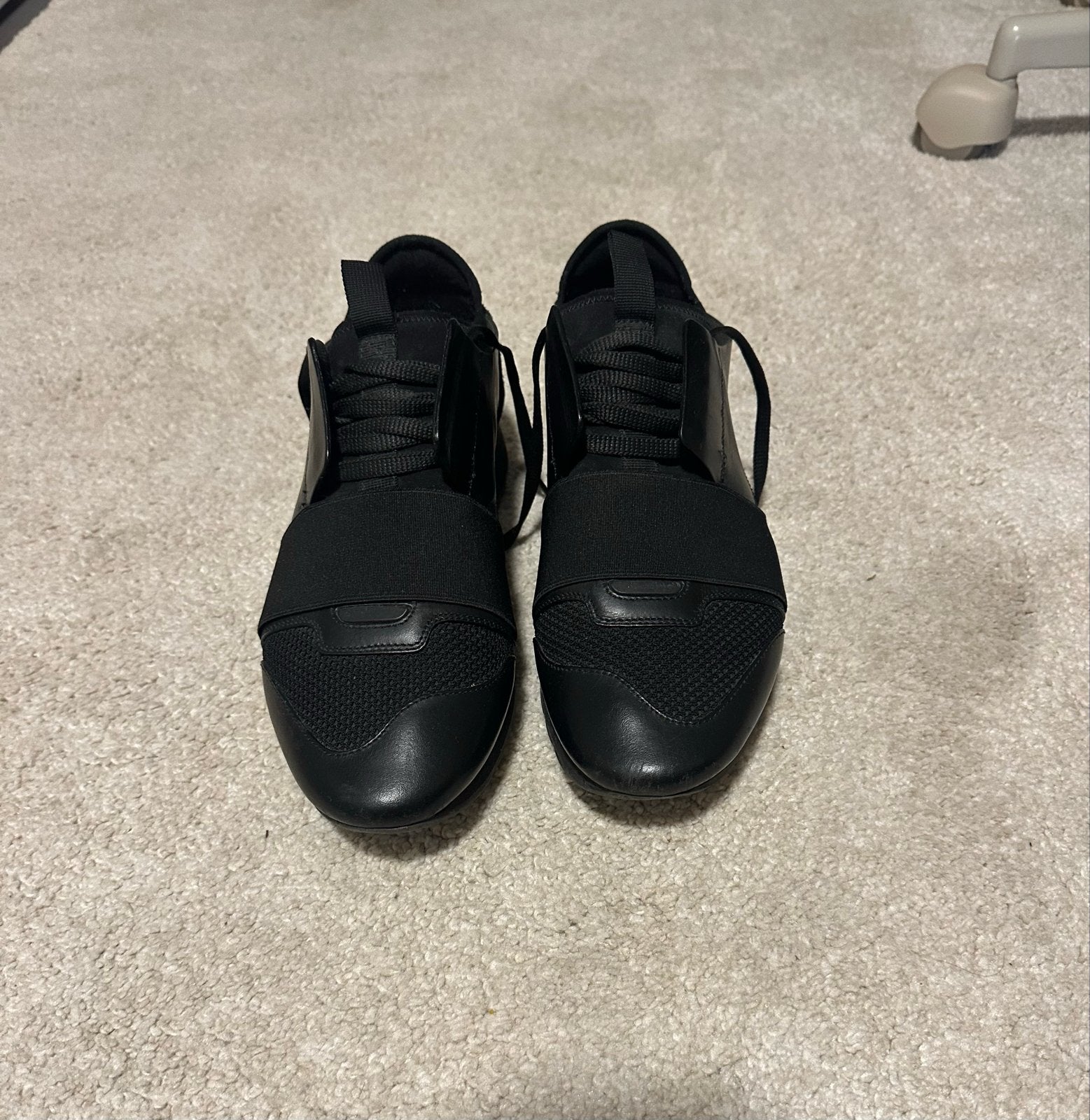 Balenciaga Race Runner Sneakers Zwart 41, Kleding | Heren, Ophalen of Verzenden, Gedragen, Zwart, Sneakers of Gympen