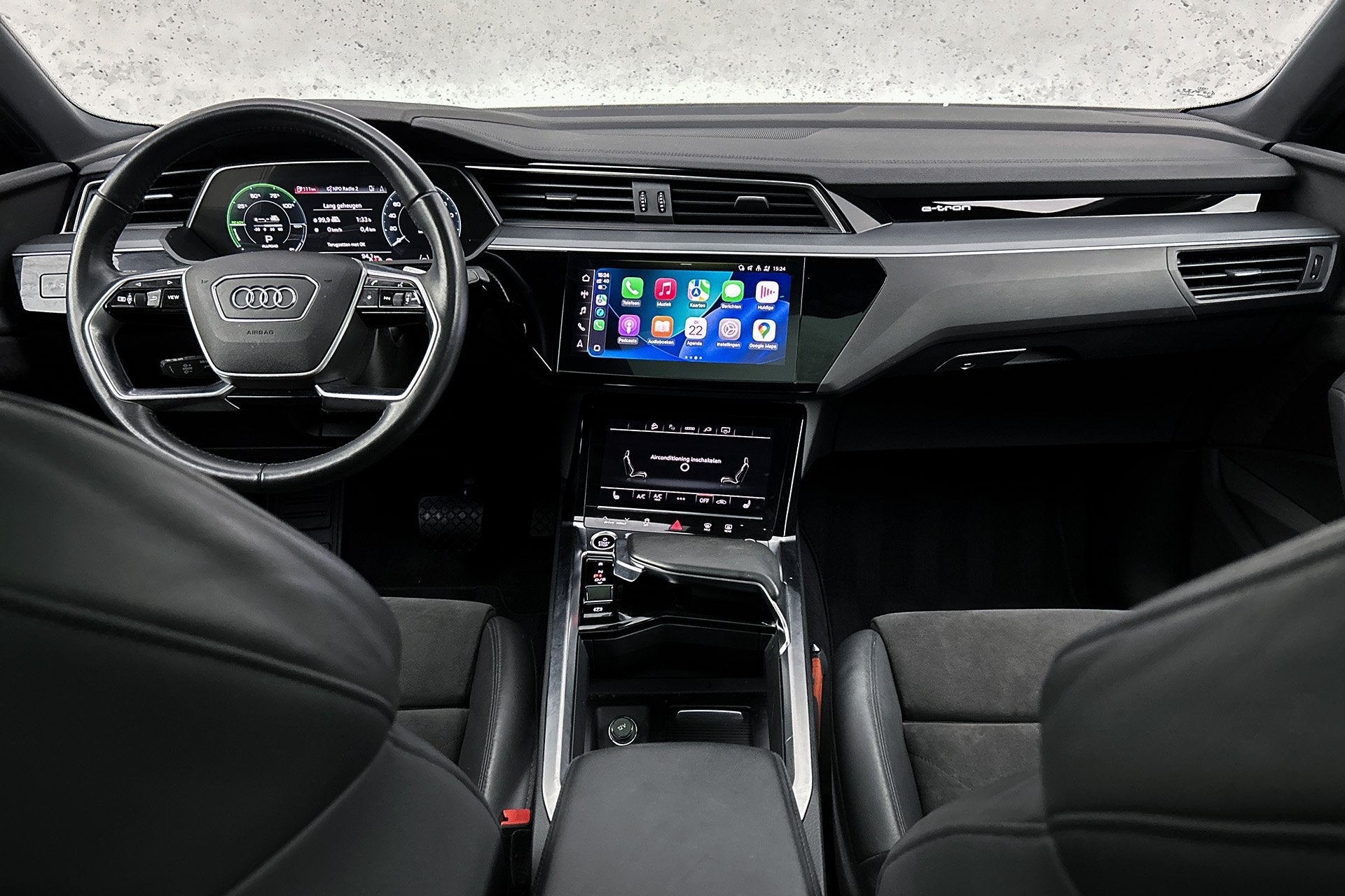 Audi e-tron Sportback 50 quattro S edition | Luchtvering | P, Auto's, Automaat, Leder en Stof, Origineel Nederlands, Vierwielaandrijving