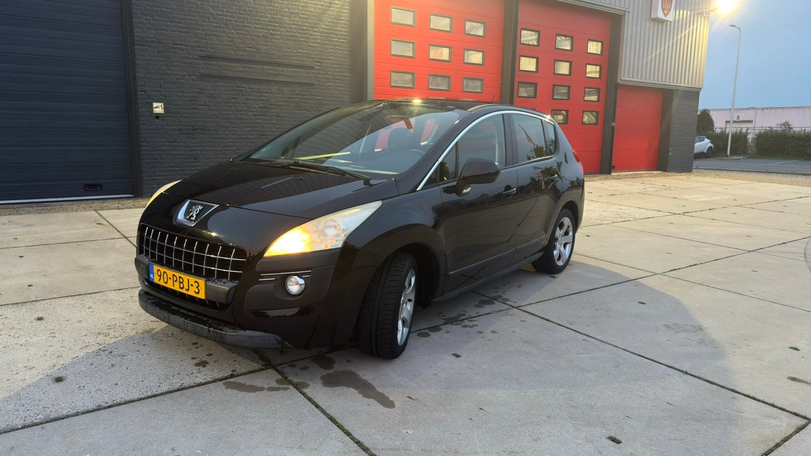 Peugeot 3008 1.6 THP 2011 Zwart, Auto's, Voorwielaandrijving, Euro 5, Zwart, Zwart