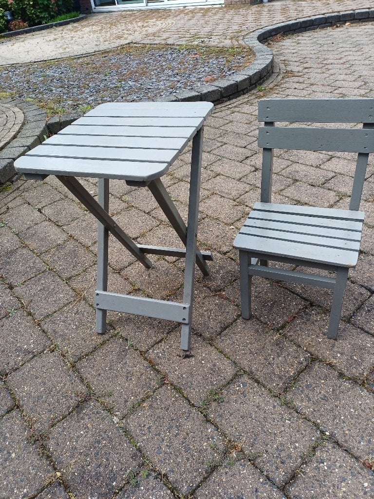 Klein stoeltje en tafeltje hout, Ophalen, Zo goed als nieuw, Tafel(s) en Stoel(en)