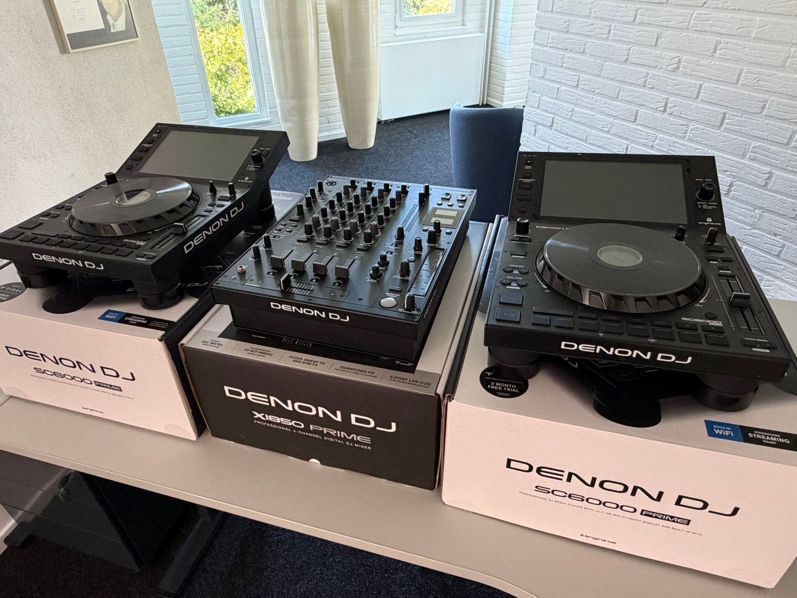 Denon DJ X1850 + 2x SC6000 Prime flightcases & kabels, Muziek en Instrumenten, Ophalen, Zo goed als nieuw, Dj-set, Denon