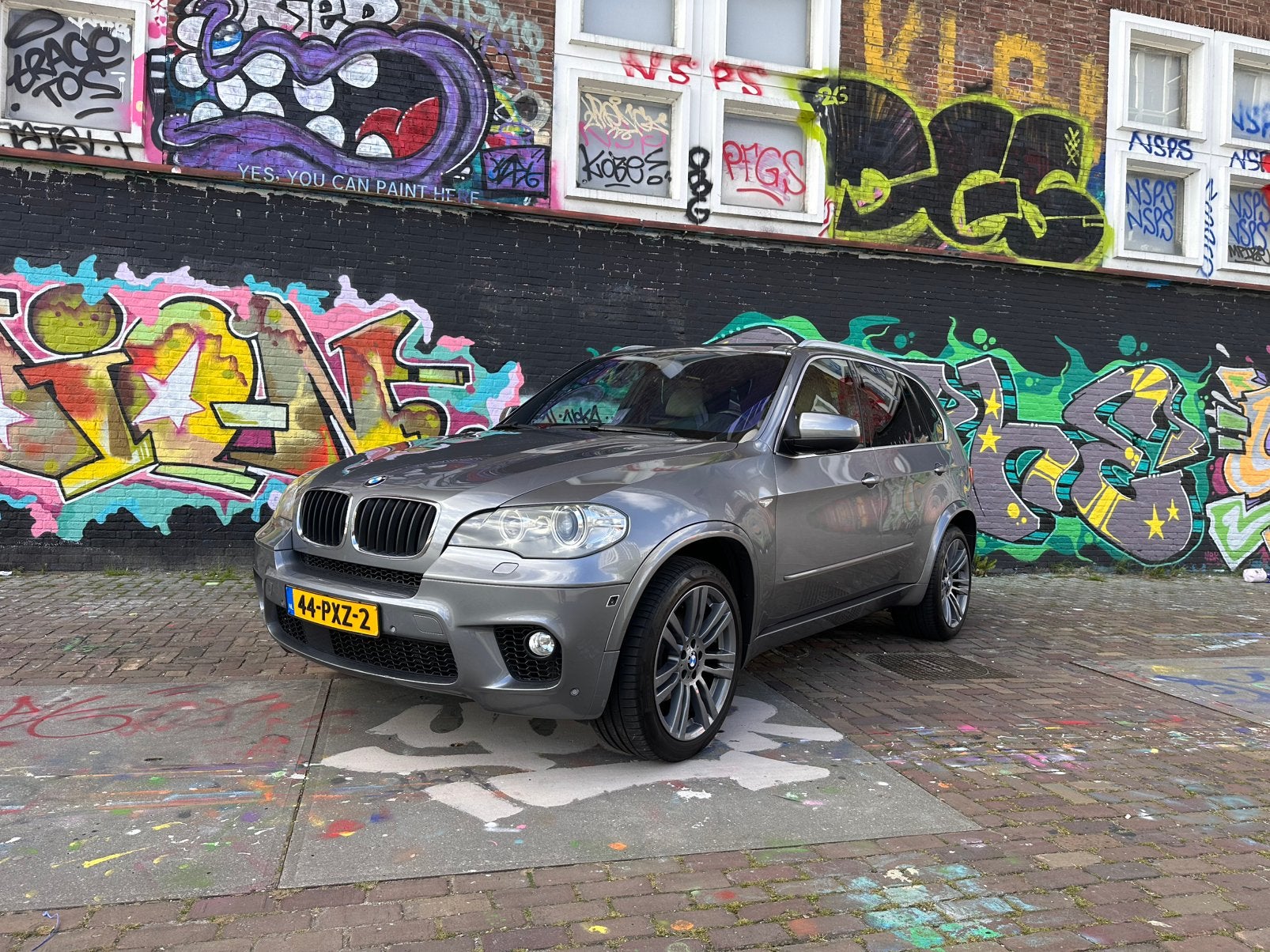 BMW X5 3.0 D Xdrive 30D AUT 2011 Grijs, Auto's, BMW, Automaat, 2993 cc, 241 €/maand, Diesel