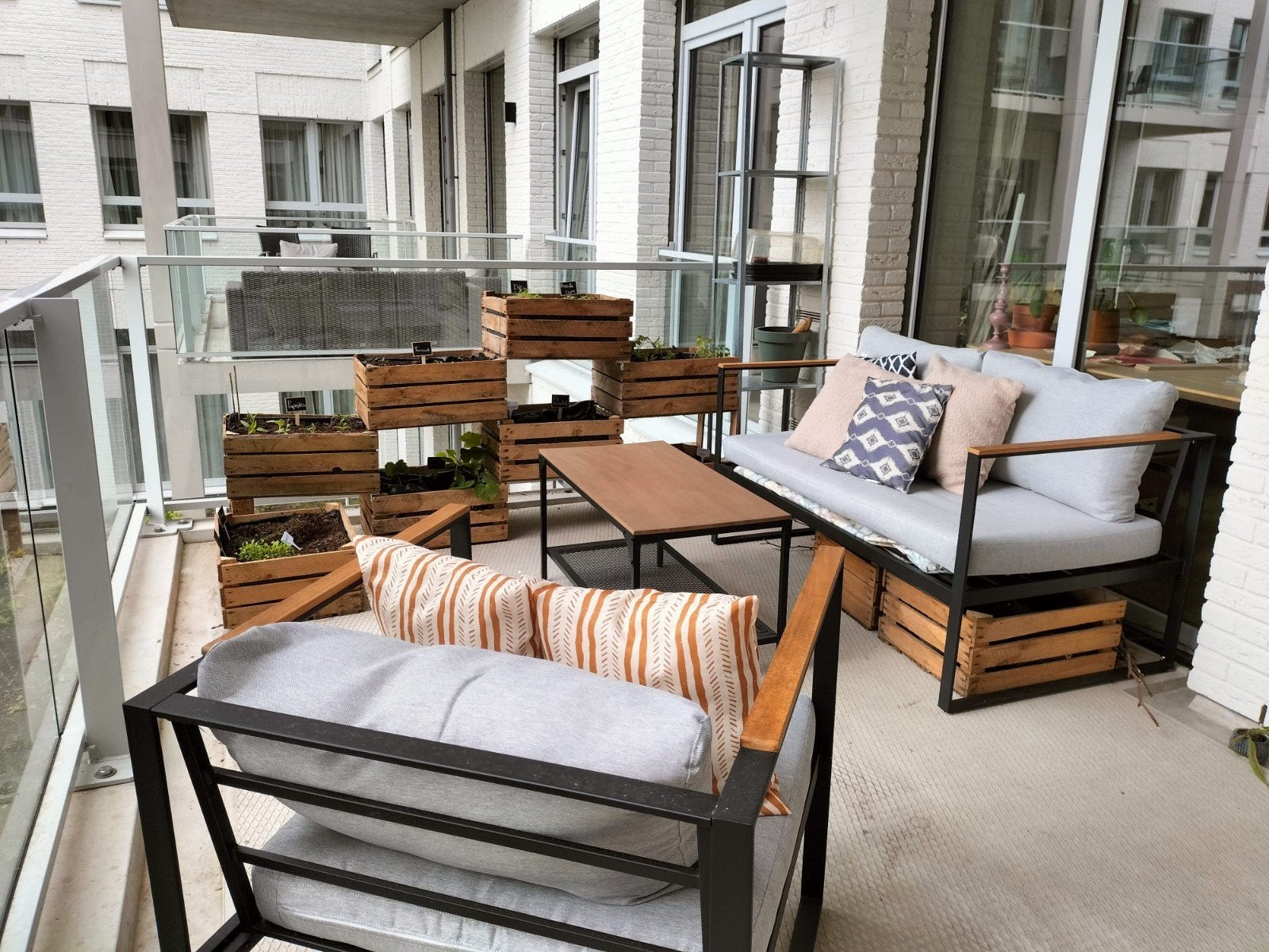 Wehkamp Home Örebro loungeset met kussens en tafeltje, Ophalen of Verzenden, Gebruikt, Bank, Loungeset