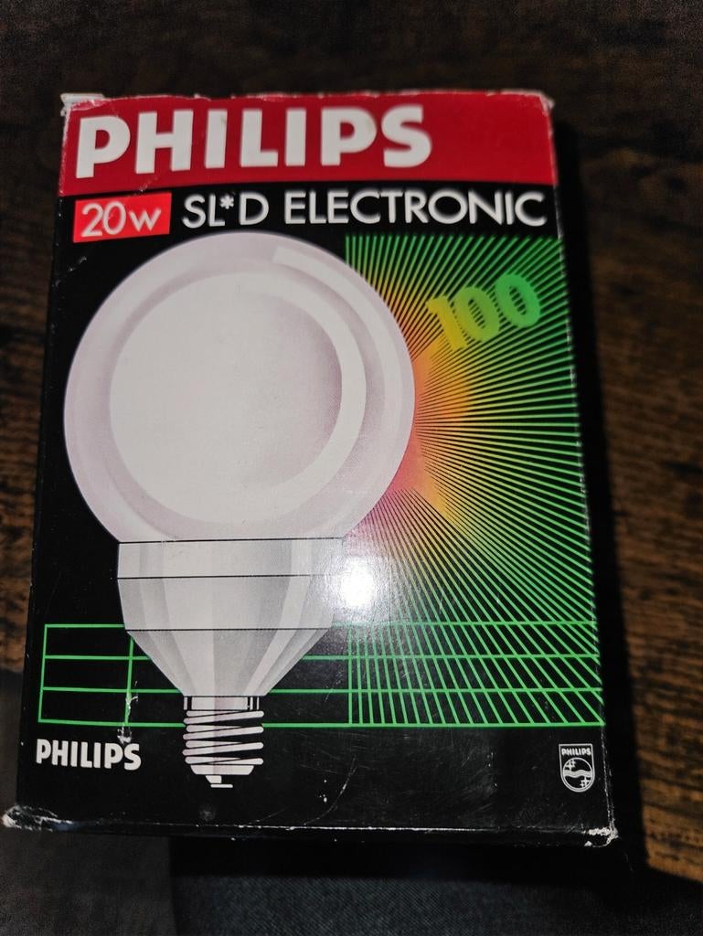 Nieuwe Philips SL*D Electronic 20W lamp, Ophalen of Verzenden, Nieuw, E27 (groot), Spaarlamp