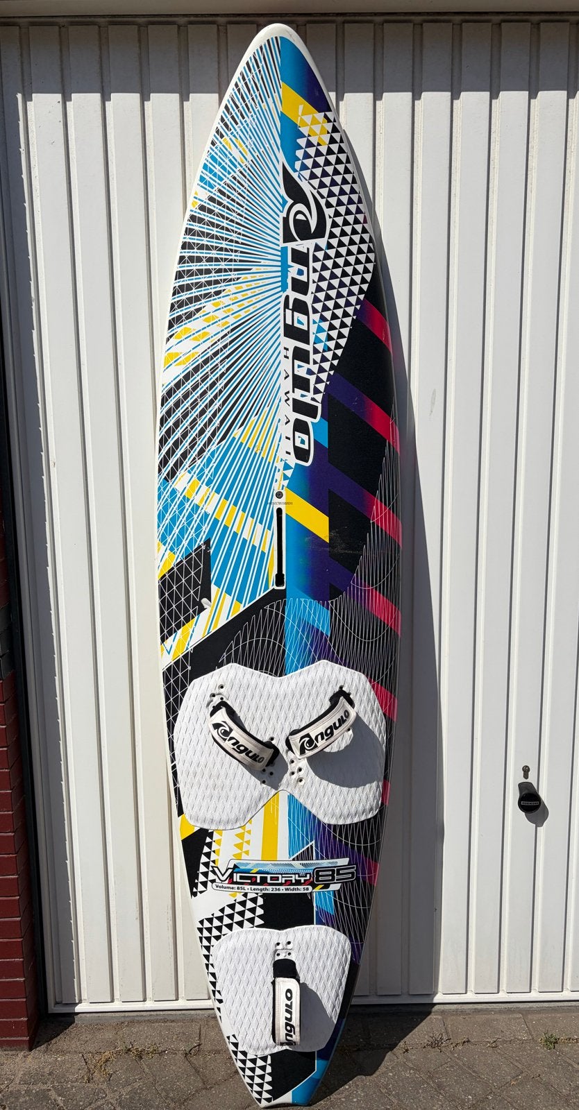 Angulo Victory 85L Windsurfboard, Watersport en Boten, Gebruikt, Minder dan 250 cm, Met vin(nen), Plank