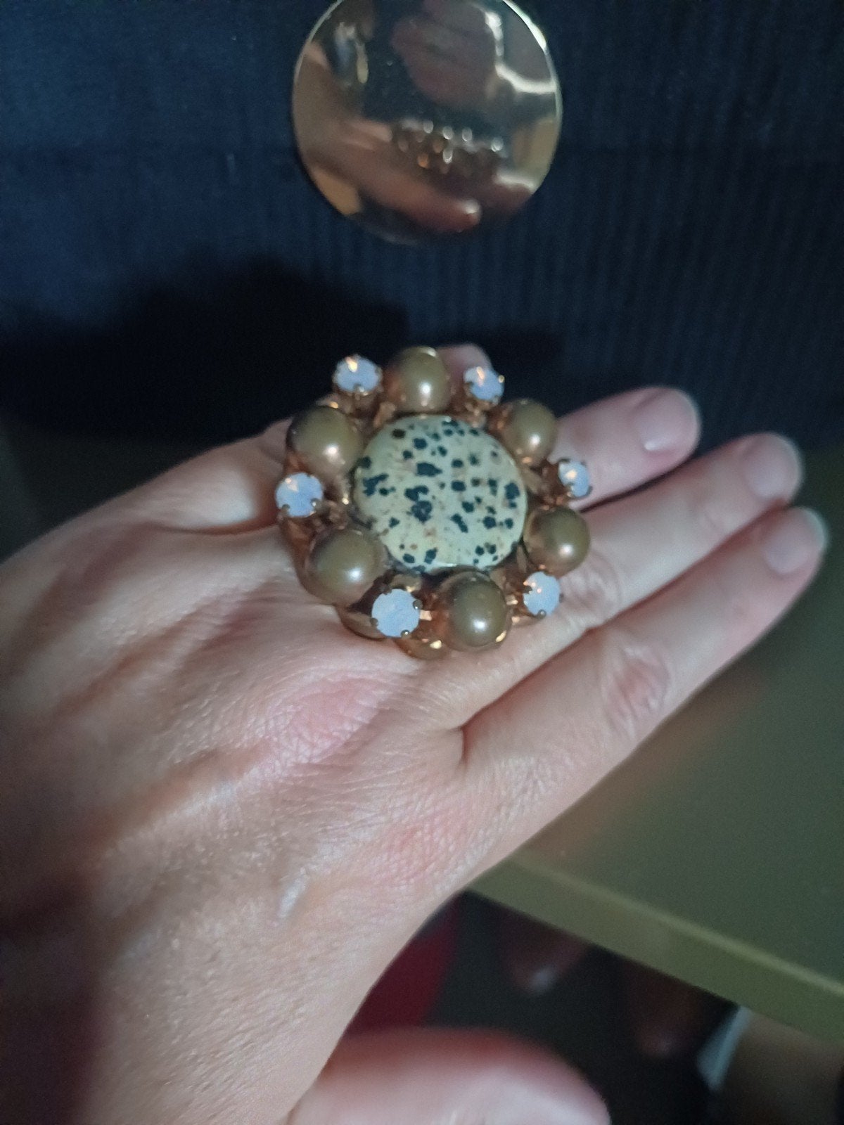 Verstelbare ring met dalmatiër jaspis en kristallen, Overige materialen, Overige kleuren, Met edelsteen, Nieuw