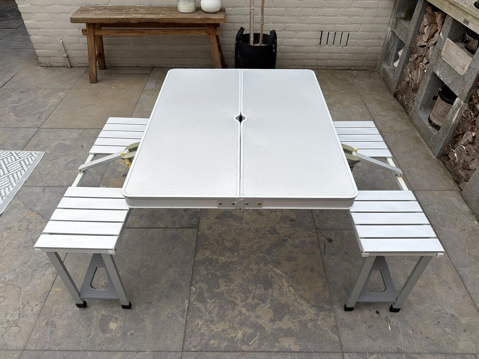 Opvouwbare campingtafel met bankjes - Aluminium, Ophalen, Gebruikt, Campingtafel