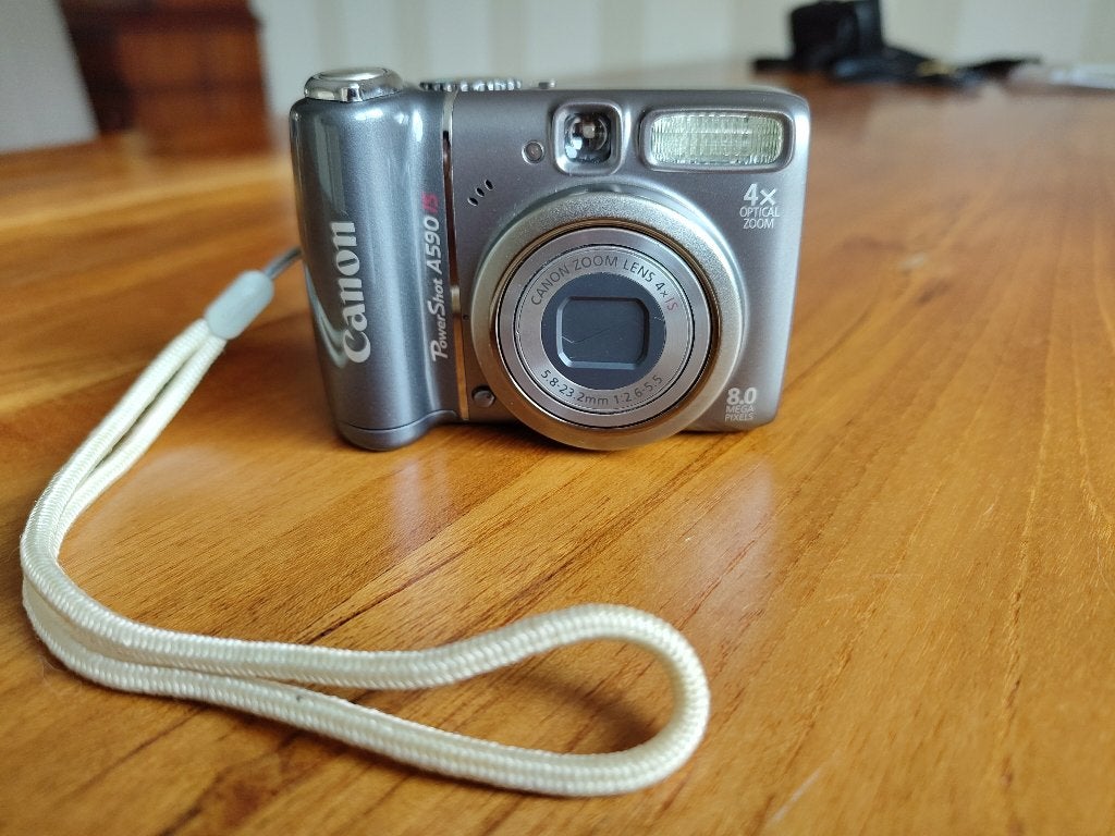 Canon PowerShot A590 IS inclusief toebehoren, 8 megapixels, Canon, Ophalen of Verzenden, Zo goed als nieuw
