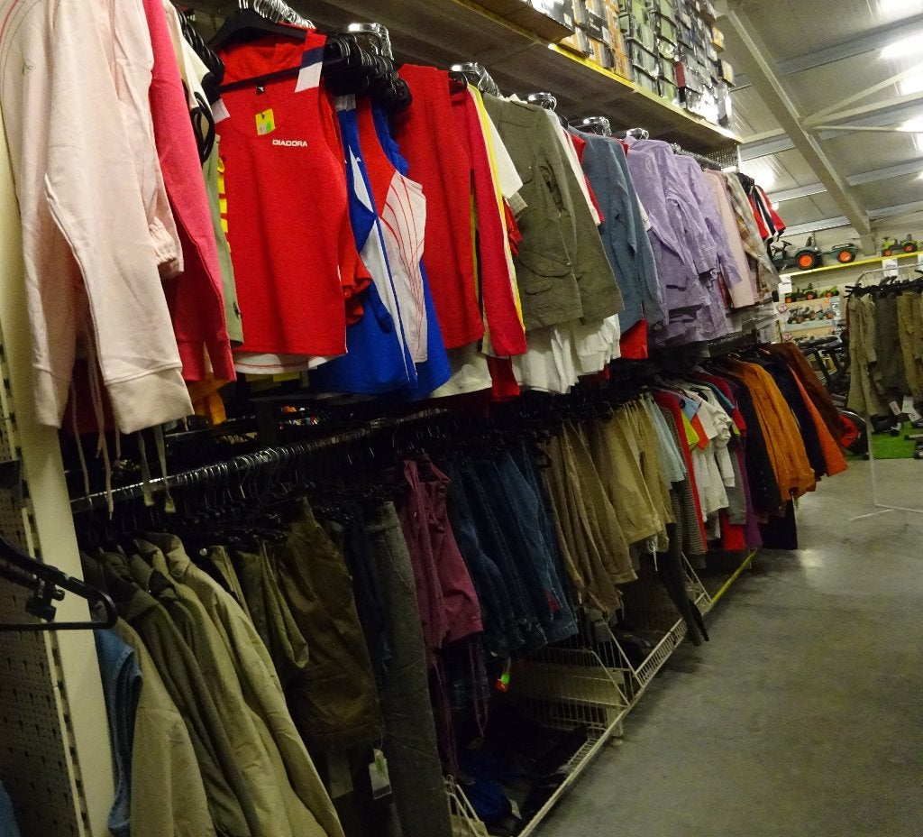 NIEUW Partij kwaliteit kleding 1150 stuks voor Dames, Heren, Ophalen of Verzenden, Nieuw