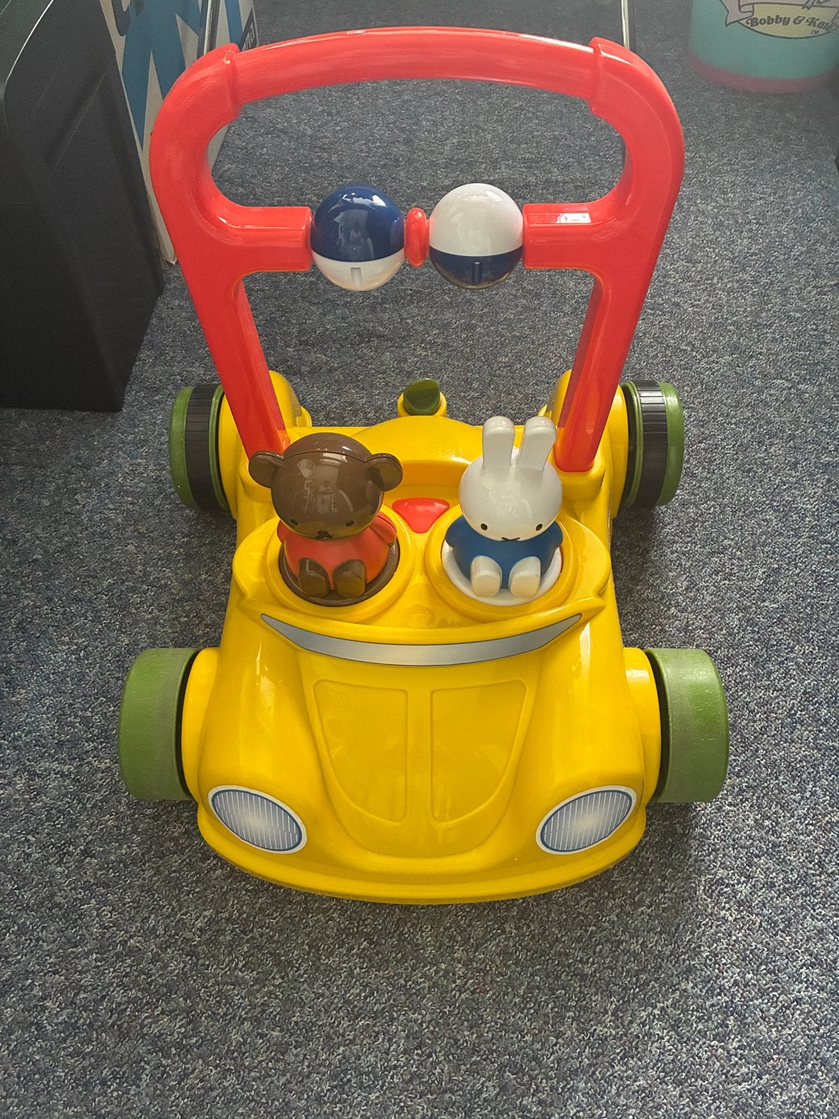 Gele Nijntje loopwagen / duwkar, Kinderen en Baby's, Ophalen, Overige typen, Met wieltjes