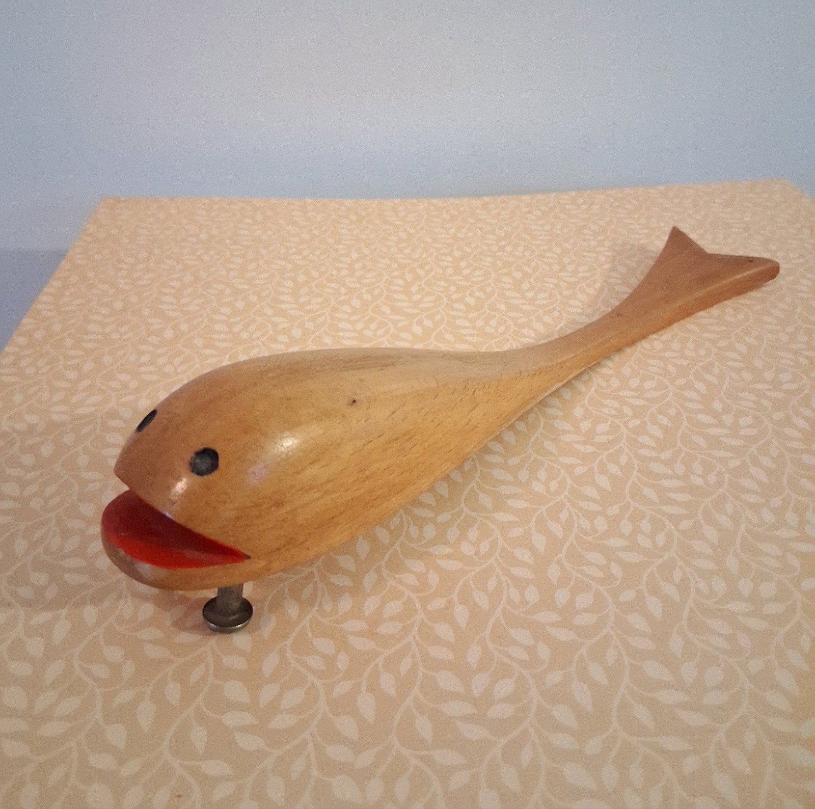 Vintage houten vis flesopener - Uniek Scandinavisch design, Ophalen of Verzenden