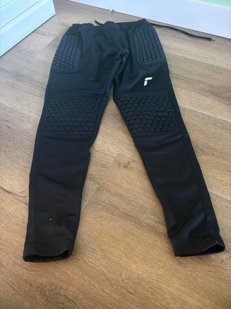Zwarte Keepersbroek met bescherming, maat 158, Maat S, Ophalen, Zo goed als nieuw, Broek
