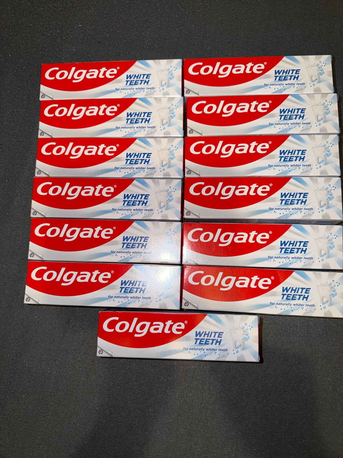 Colgate White Teeth Tandpasta - 13 stuks 5 euro, Ophalen of Verzenden, Nieuw, Tandpasta