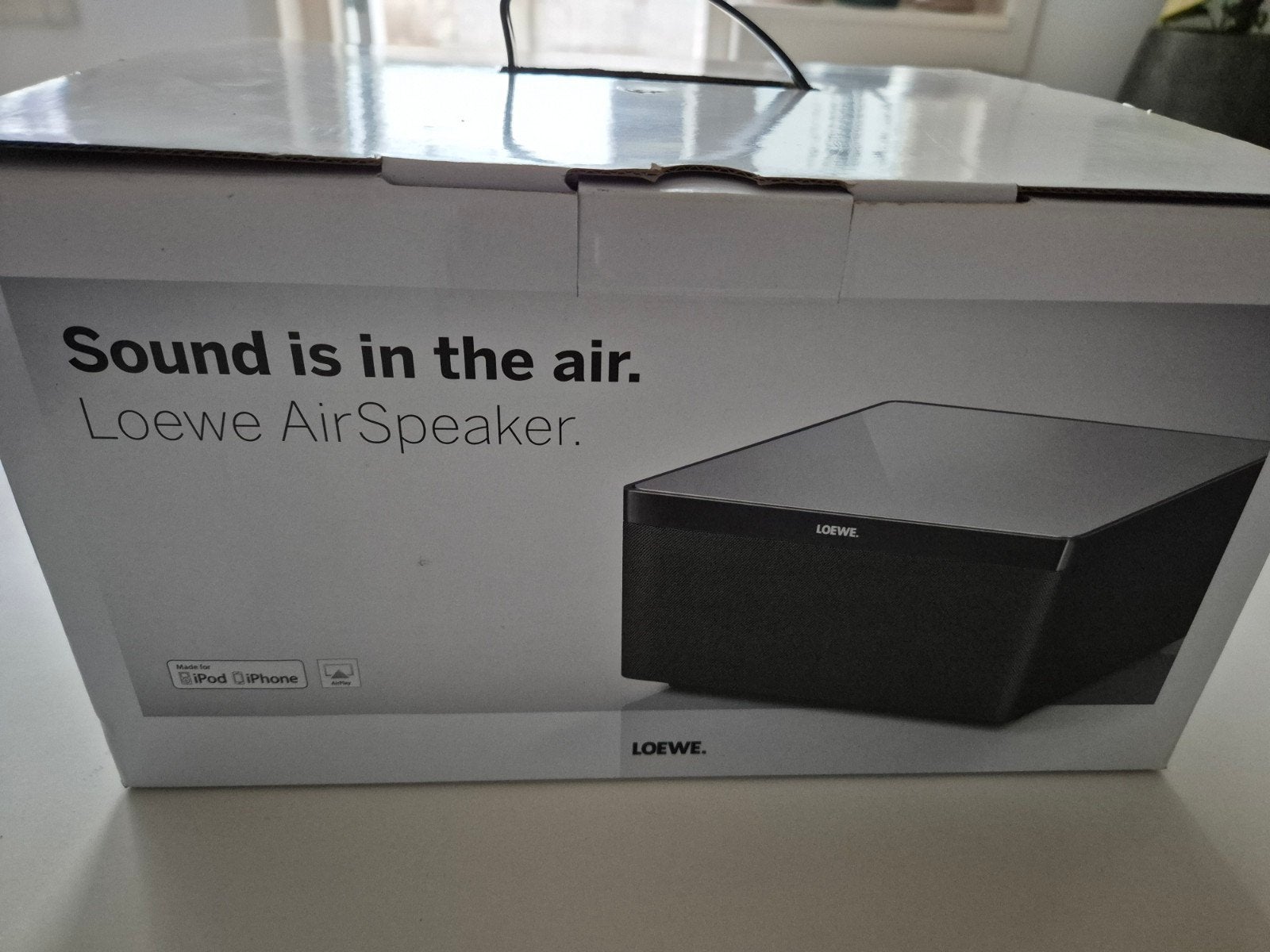Loewe AirSpeaker - Zo goed als nieuw, Draagbaar, Zo goed als nieuw, Speakers, Ophalen