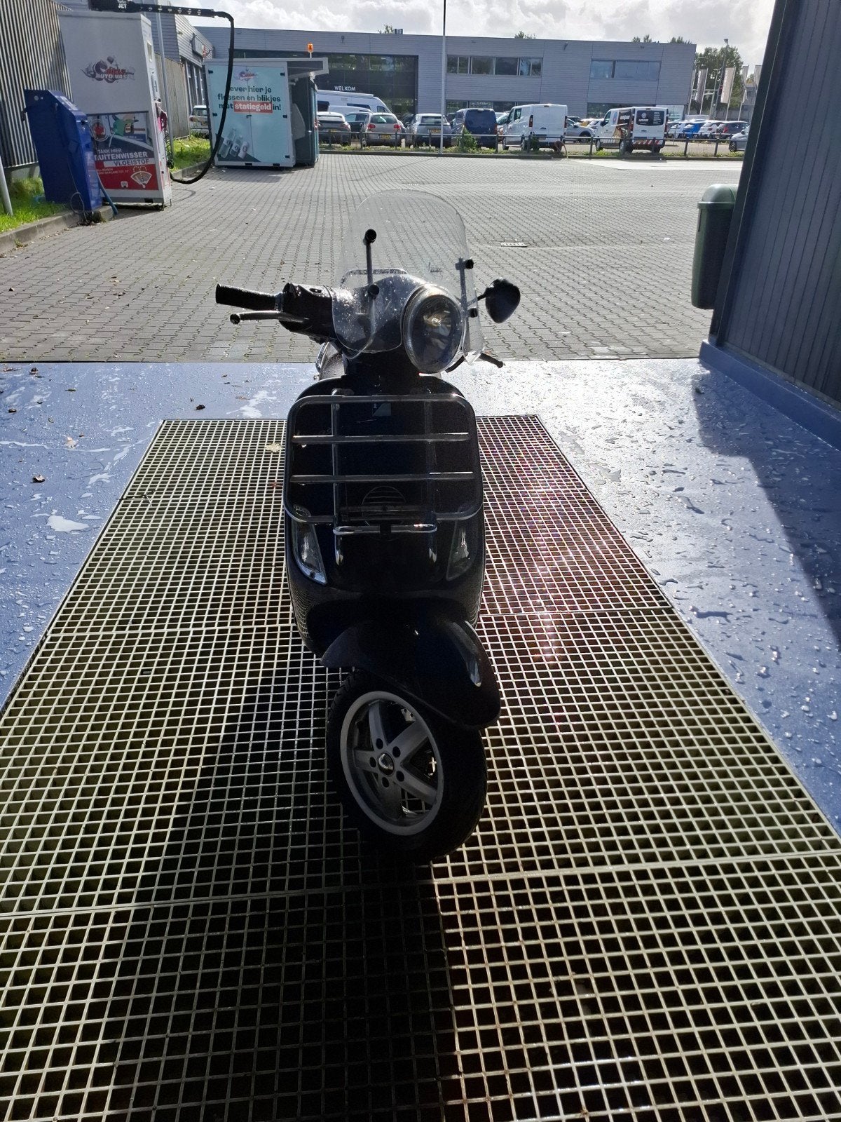 Vespa LX50 4-takt met lichte schade en gebruikerssporen, Ophalen, Gebruikt, Maximaal 45 km/u, Benzine