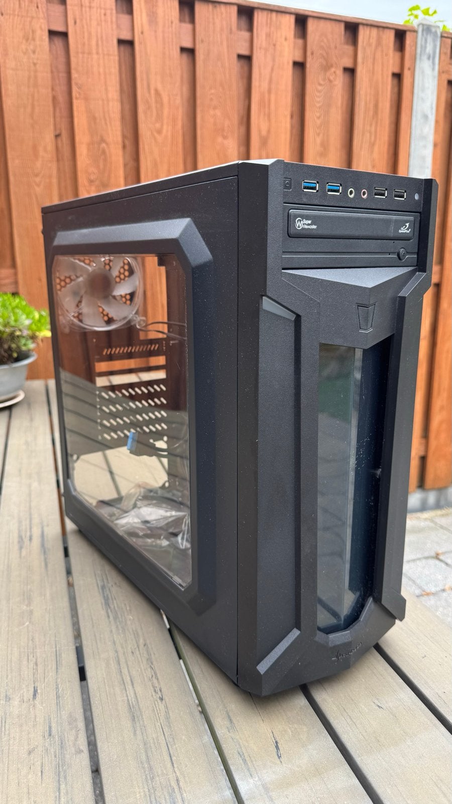 Sharkoon PC case met 3 aRGB fans en CD-RW drive, Computers en Software, Ophalen, Gebruikt
