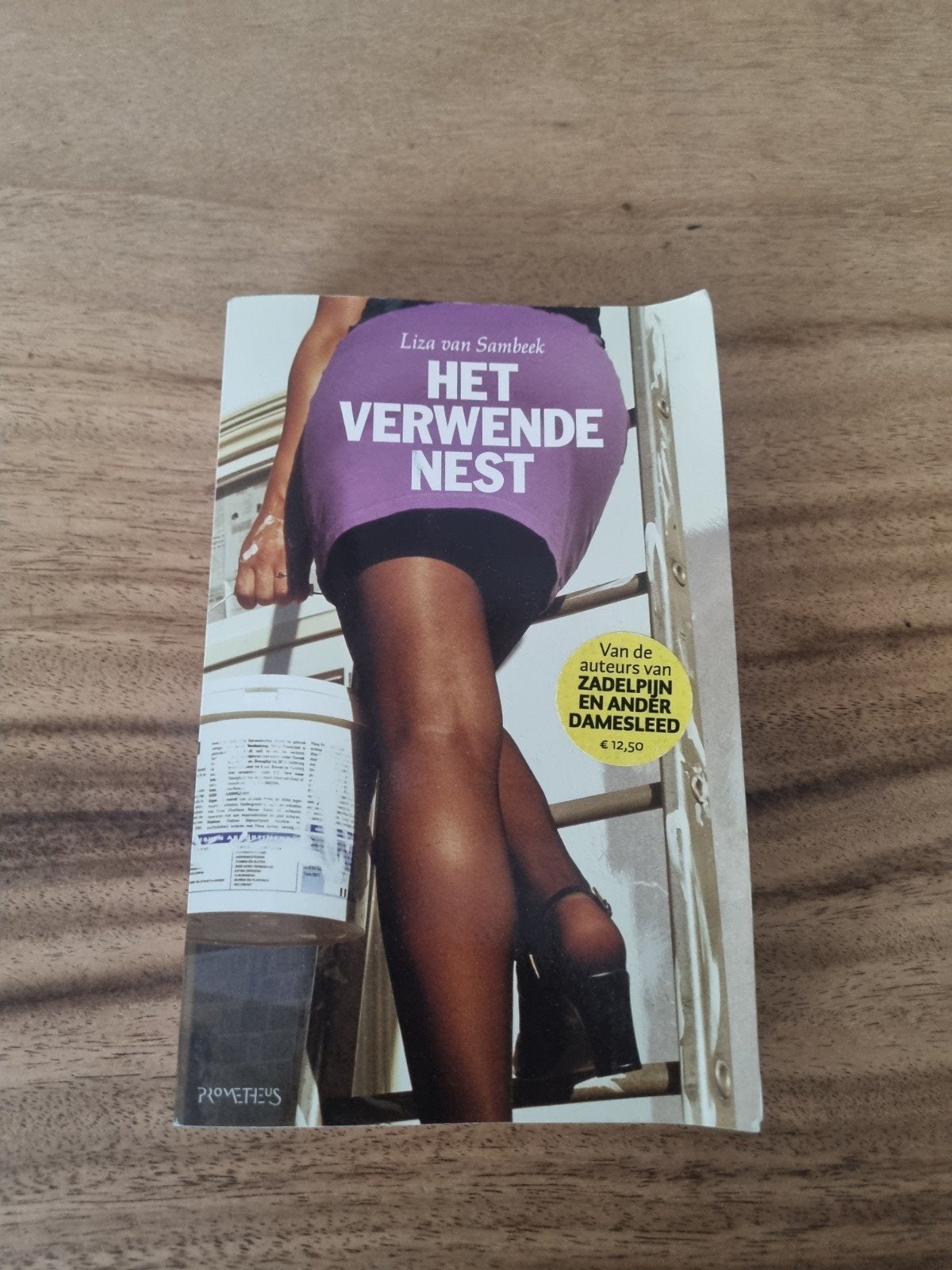 L. van Sambeek - Het verwende nest, Boeken, Ophalen of Verzenden, Zo goed als nieuw, L. van Sambeek