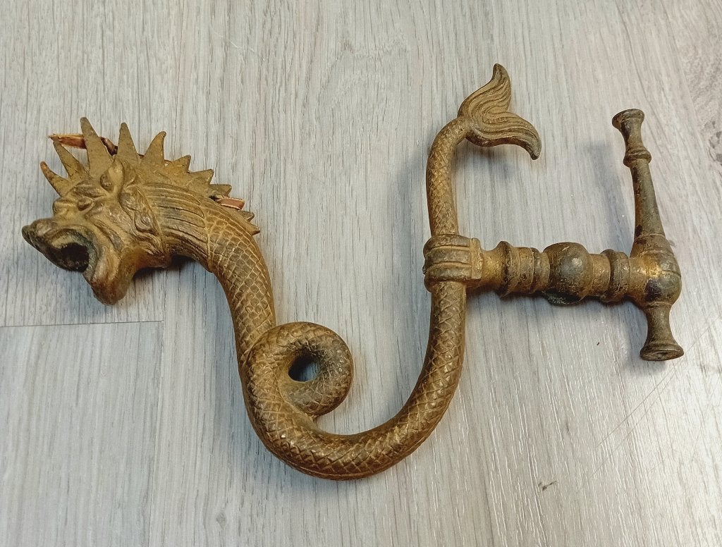 bronzen dragon, Ophalen of Verzenden