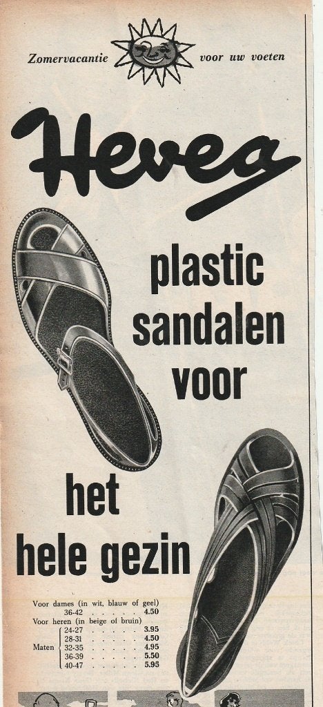 retro reclame 1960 Hevea plastic sandalen jongetje strand, Verzamelen, Verzenden, Overige typen
