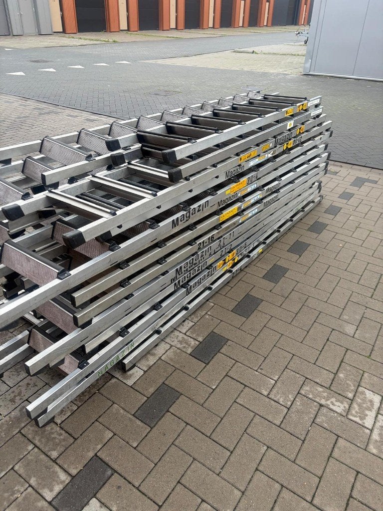 Zarges Stelling ladders 30 stuks nieuwstaat, Doe-het-zelf en Verbouw, ., Nieuw, Ophalen of Verzenden, Ladder