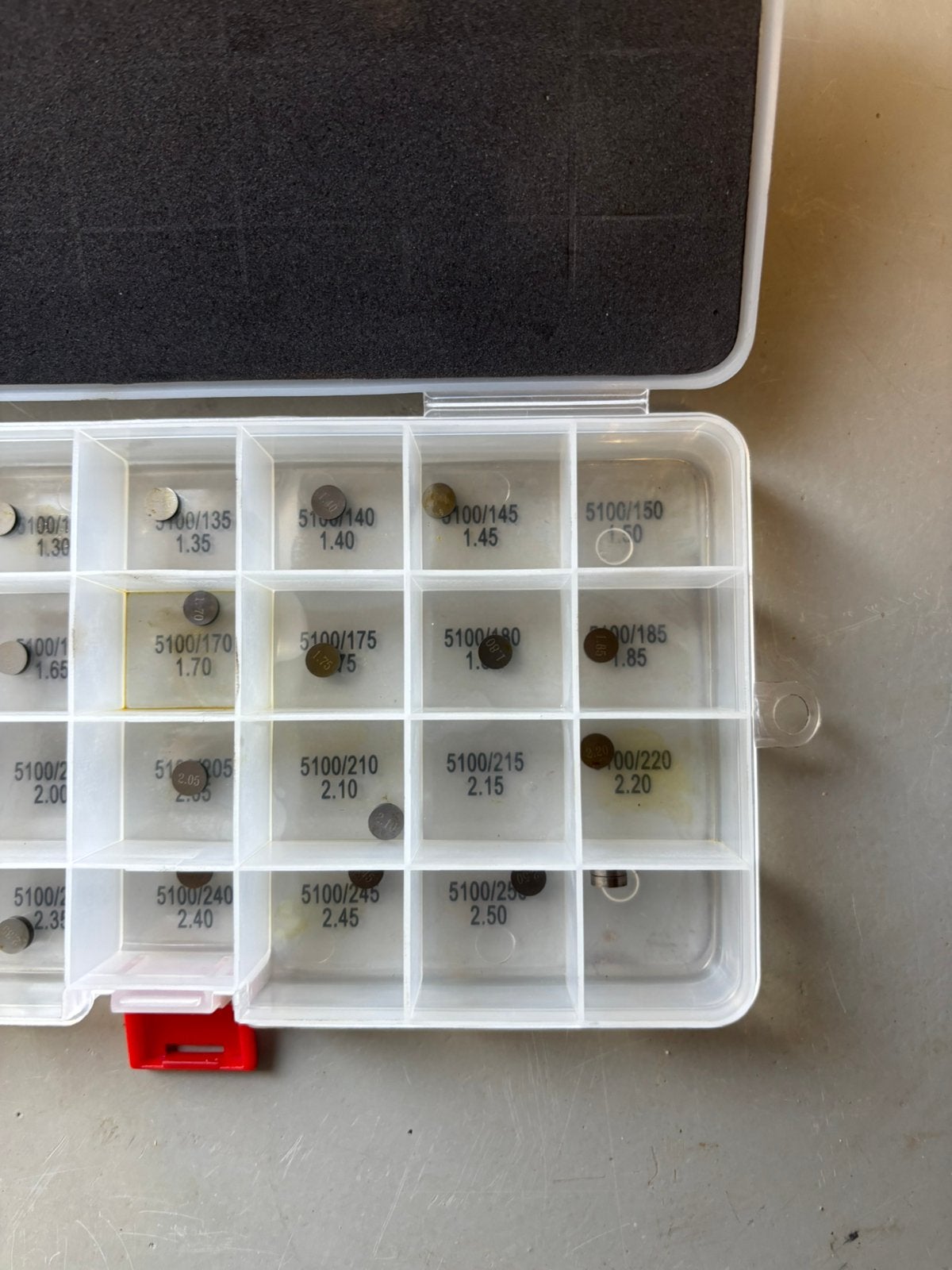 Assortimentendoos met klepstelplaatjes, Ophalen of Verzenden