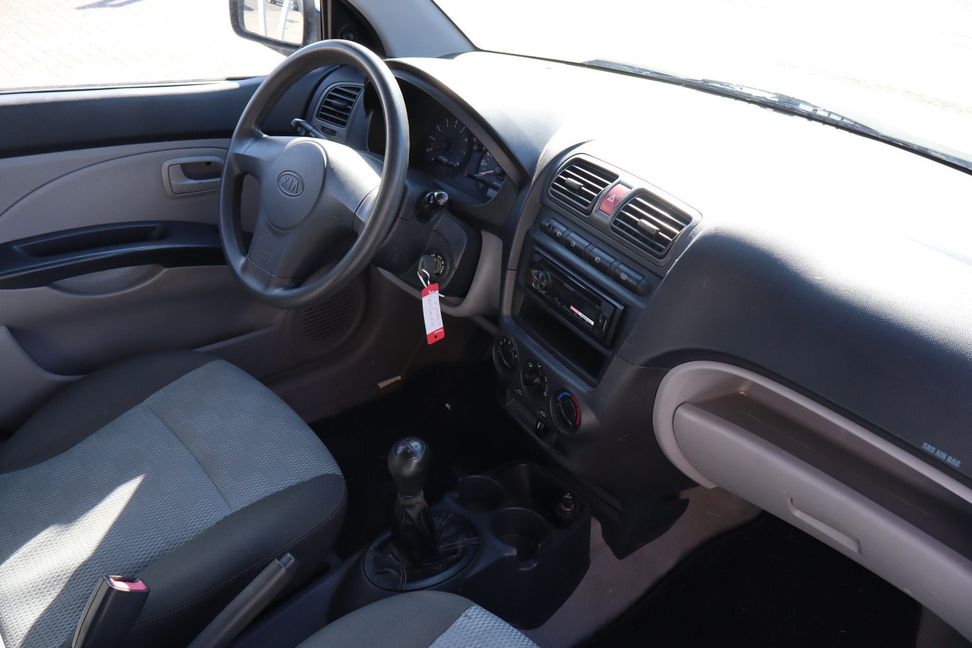 Kia Picanto 1.0 Nederlandse auto/5 deurs/Elektrische ramen/P, Auto's, Voorwielaandrijving, Stof, Zwart, 4 cilinders
