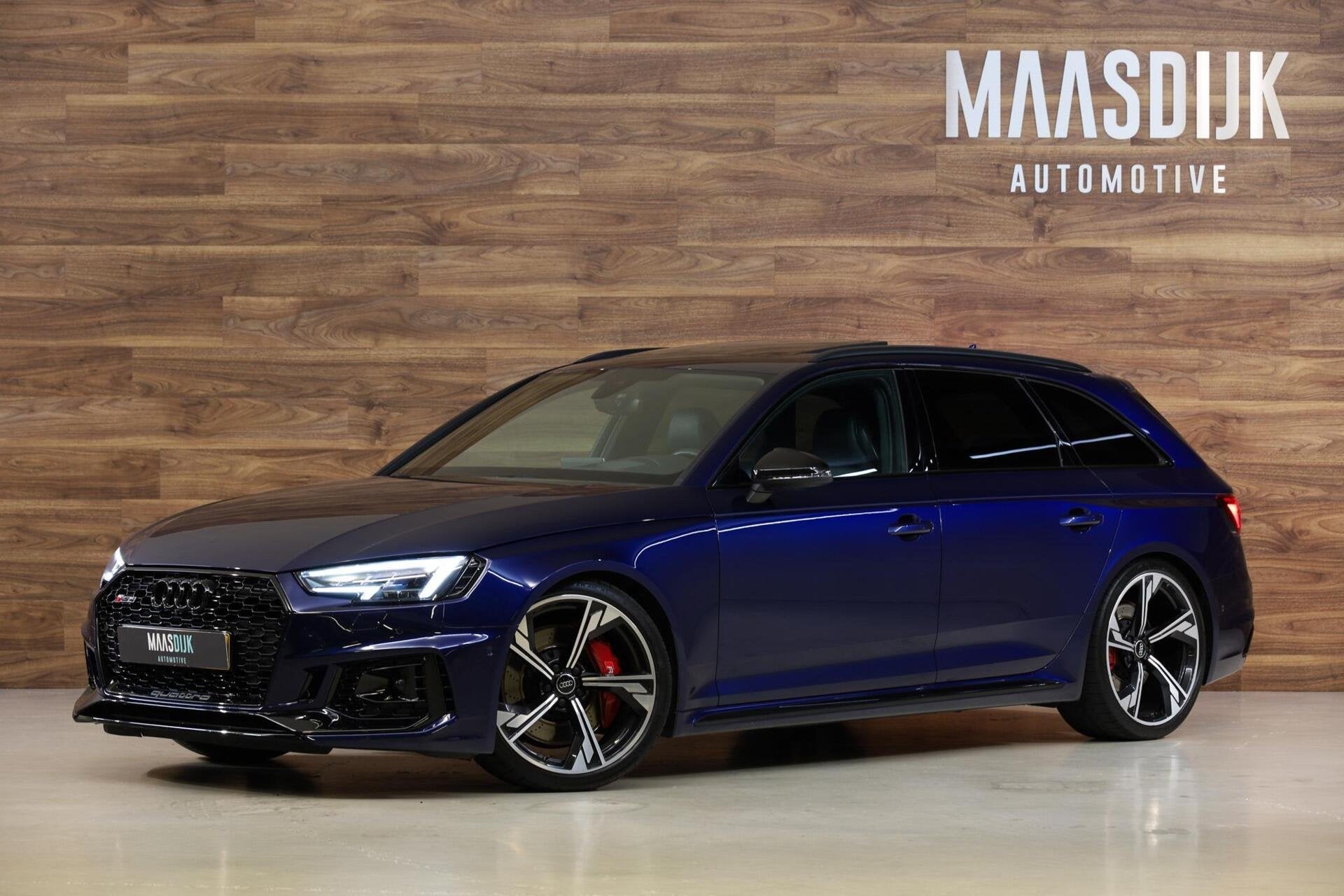 Audi RS 4 Avant 2.9 TFSI Quattro Dynamic|Pano|Carbon|360|HUD, Auto's, Audi, Automaat, Gebruikt, Blauw, Vierwielaandrijving