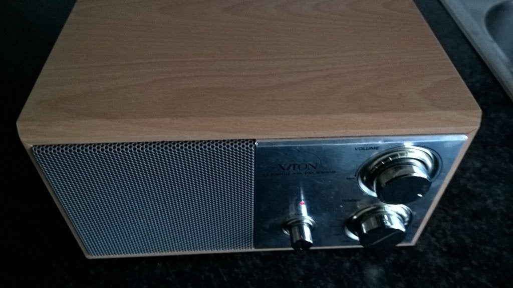 TE koop aangeboden mooi radio .merk Xiron doe gepast bod, Ophalen of Verzenden, Gebruikt, Radio