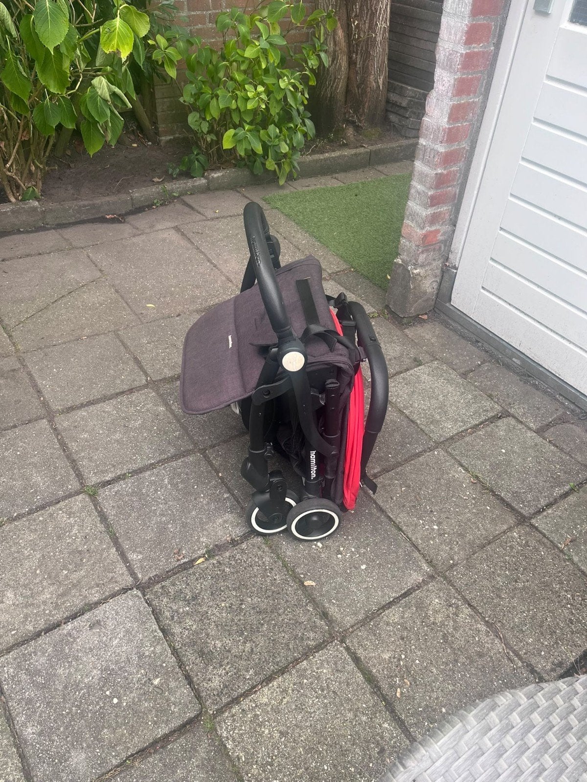 Handige en compacte kinderwagen met regenhoes, Kinderen en Baby's, Ophalen, Gebruikt, Kinderwagen, Overige merken