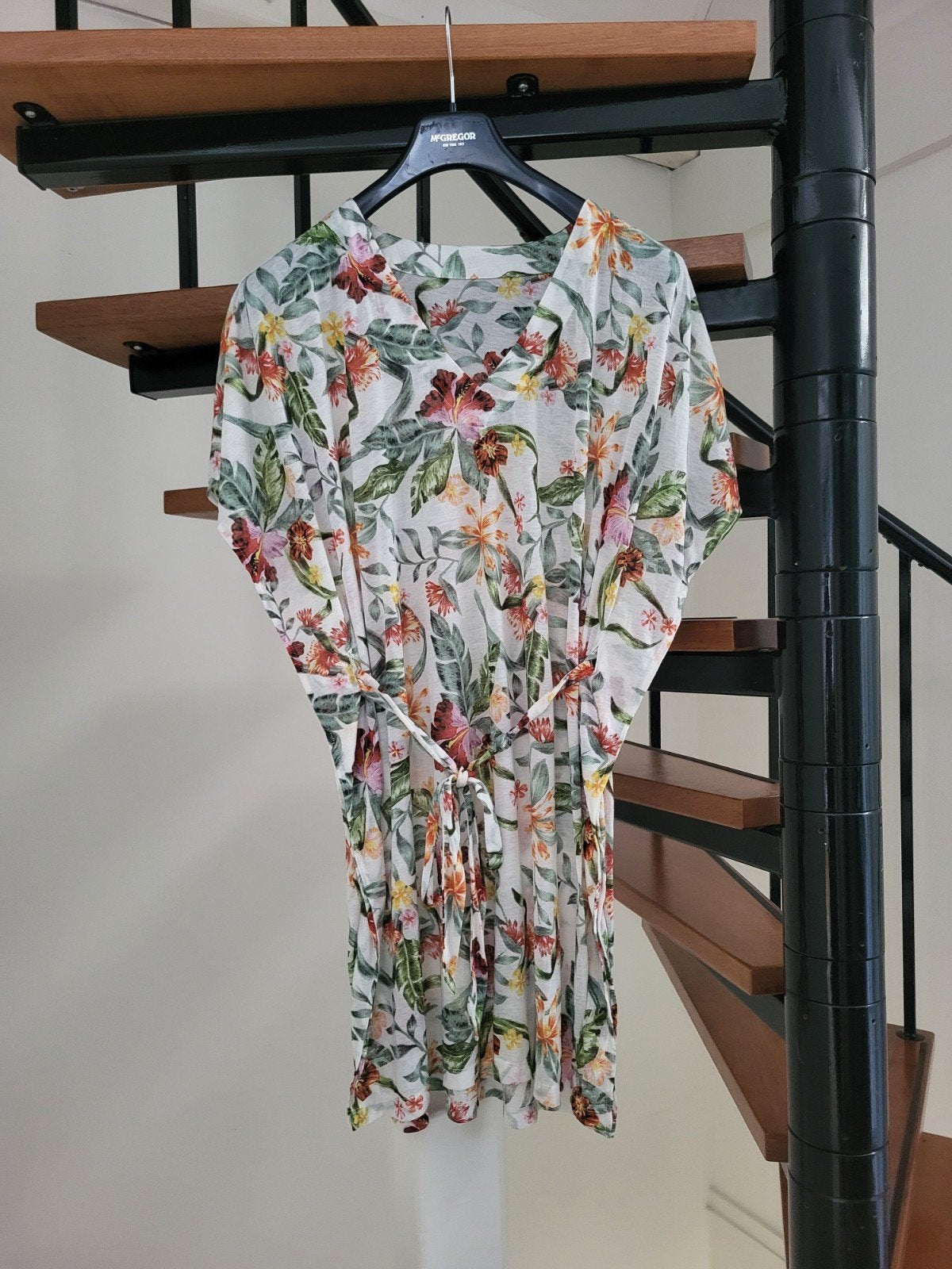Zomerse Kaftan met Tropische Print en Ceintuur, Wit, Ophalen of Verzenden, Boven de knie, Onbekend