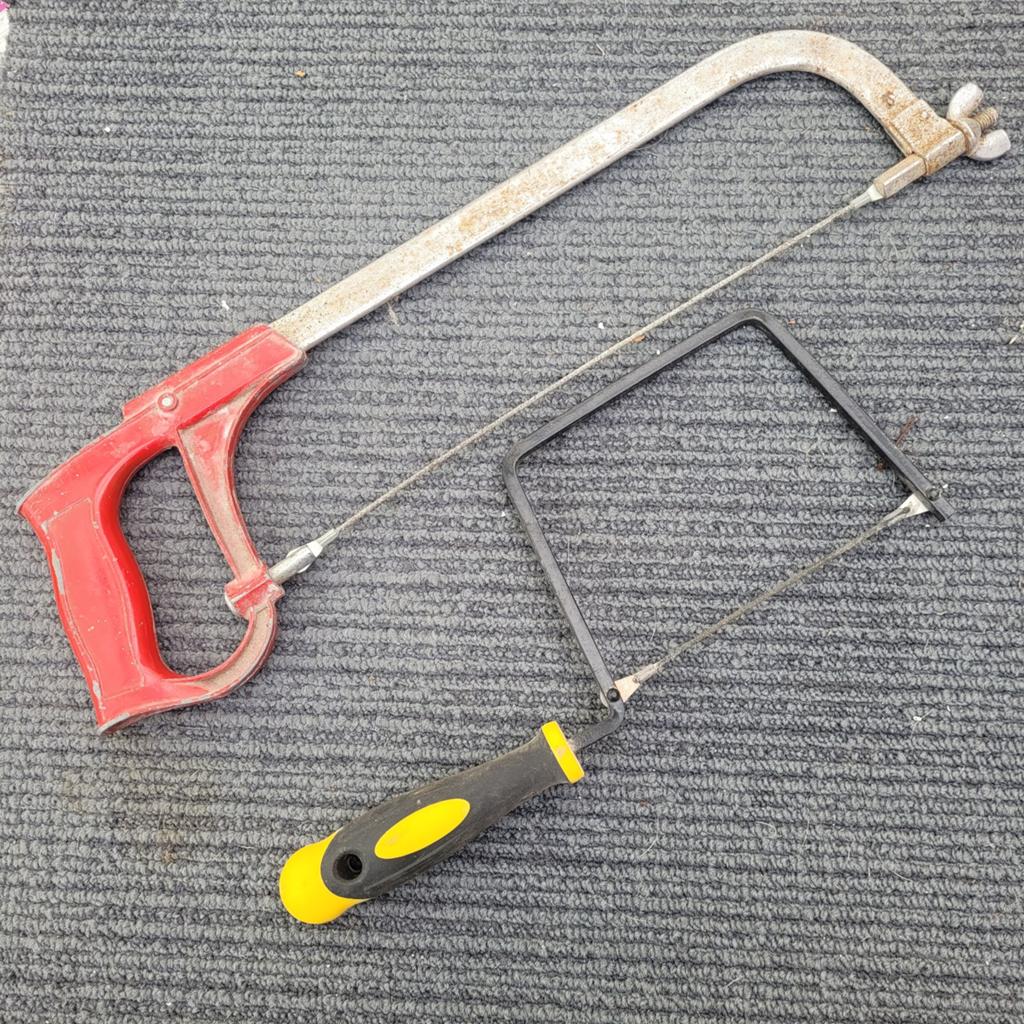 2x Tegelzaag - Handzaag en Figuurzaag voor Tegels, Doe-het-zelf en Verbouw, Gereedschap | Zaagmachines, Ophalen of Verzenden, Gebruikt