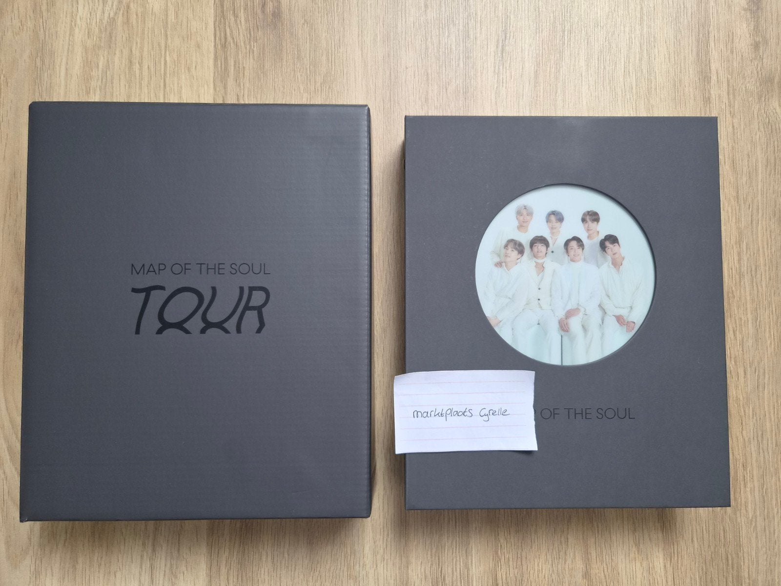 BTS Map of the Soul Tour Photo Card Binder 2020, Ophalen of Verzenden, Zo goed als nieuw, Overige typen