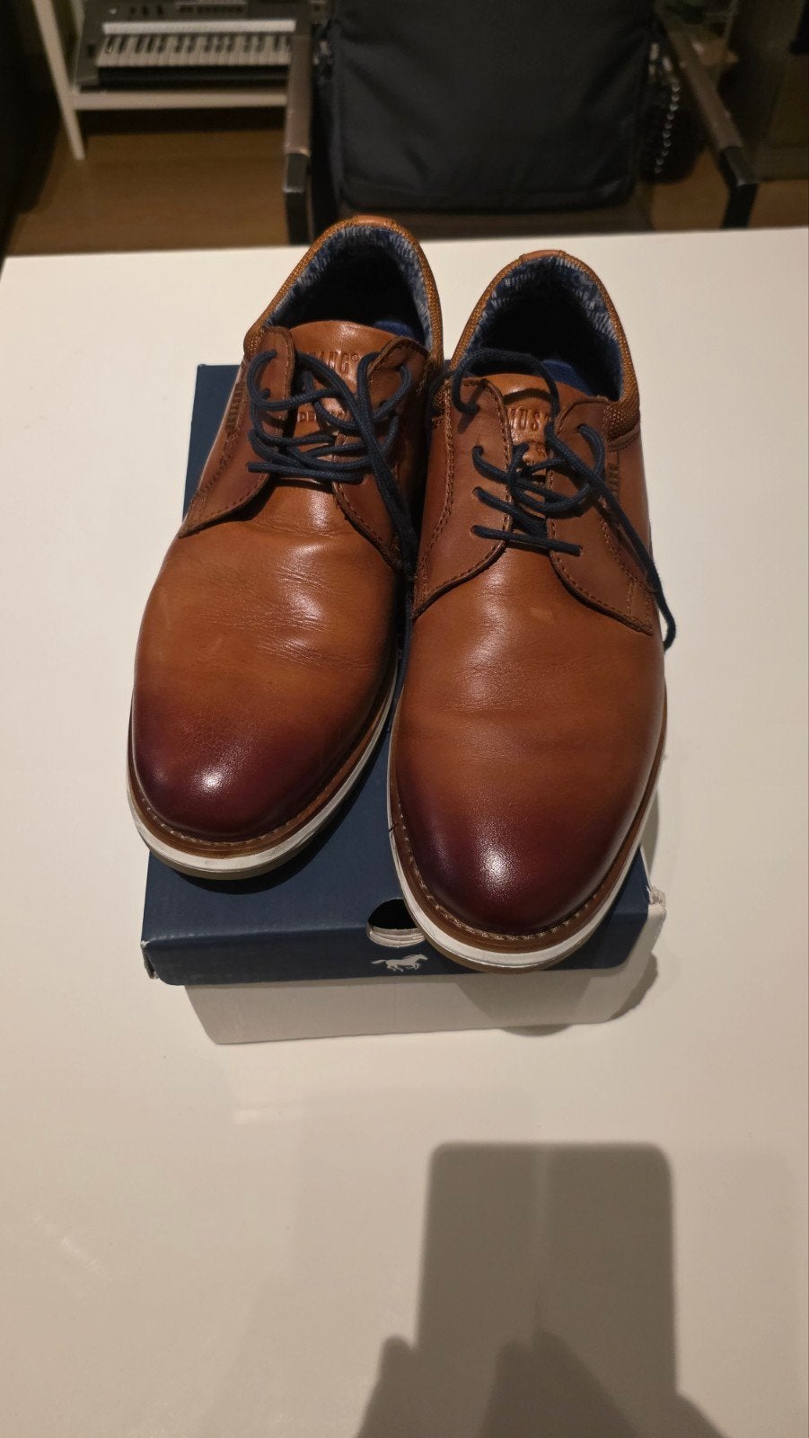 Foto 3 van Mustang Nette Schoenen - Bruin Leer, Maat 44