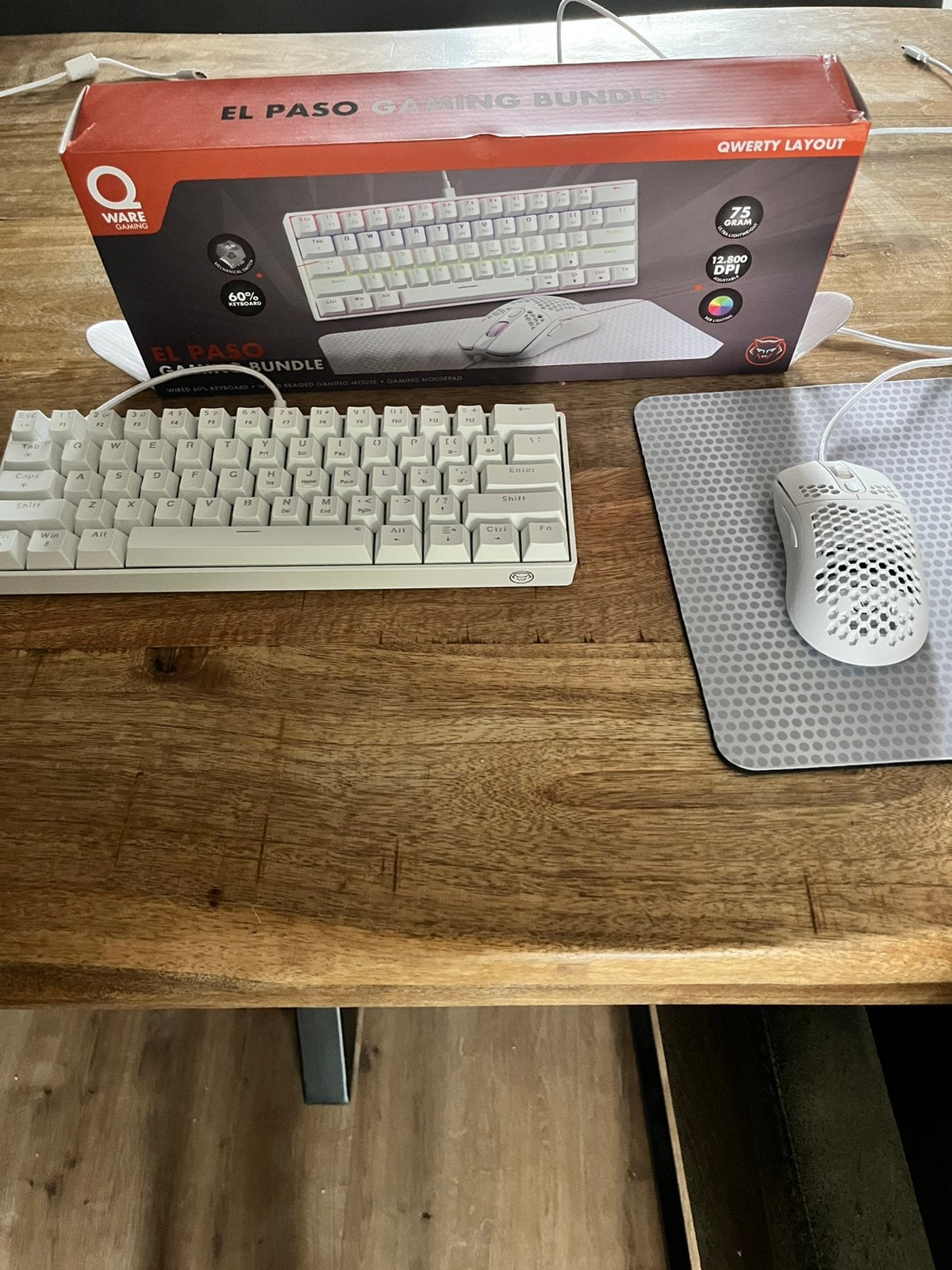 gaming toetsenbord en muis, Ophalen, Zo goed als nieuw, Gaming toetsenbord